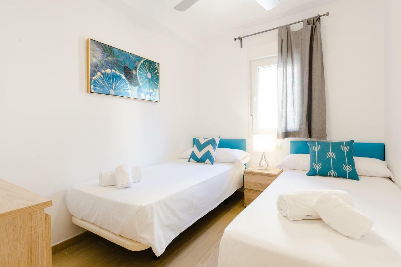 Picasso Daisy Apartment Fuengirola Luaran gambar
